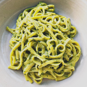 Creamy avocado pasta